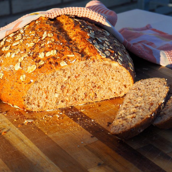 Vollkornbrot Rezept - Brot selber backen | Torten-Liebe